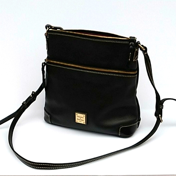 Dooney & Bourke Handbags - Dooney & Bourke Pebble Grain Crossbody Purse